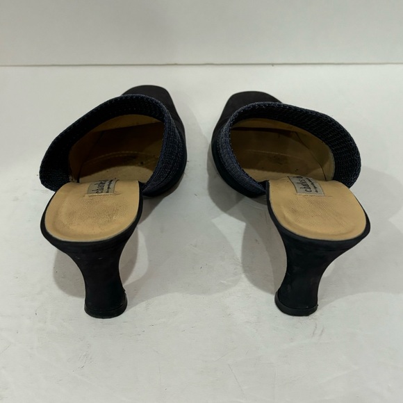 CHARLES DAVID Women’s Vintage Knit Navy & Tan Slip On Mules Heels Shoes - size 7 - Picture 4 of 5